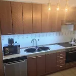 Frama Вілла Макарська