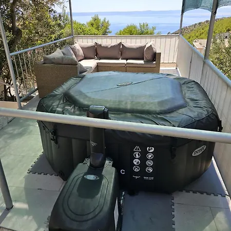 Frama * Makarska